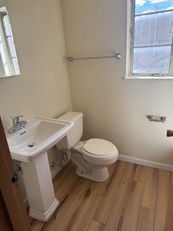 State College Apartment: 1014 S Pugh St