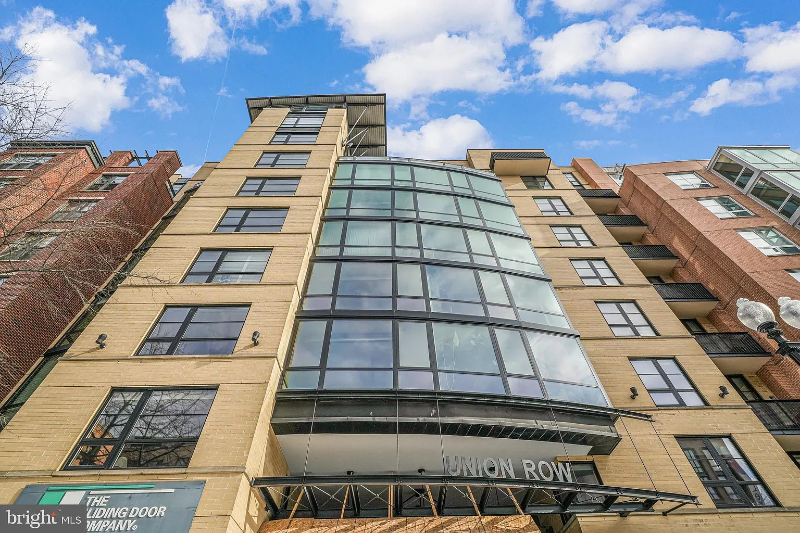 WASHINGTON Condo: 2125 14th Street NW