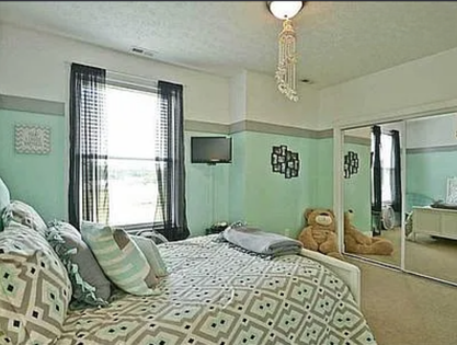 Hampton House: 50 Edmonds Cove Road