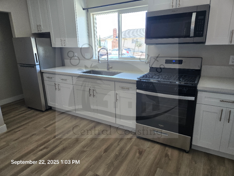 Santa Maria Multiplex: 1378 Yale Place