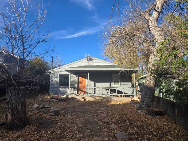 Colorado springs House: 630 east st vrain