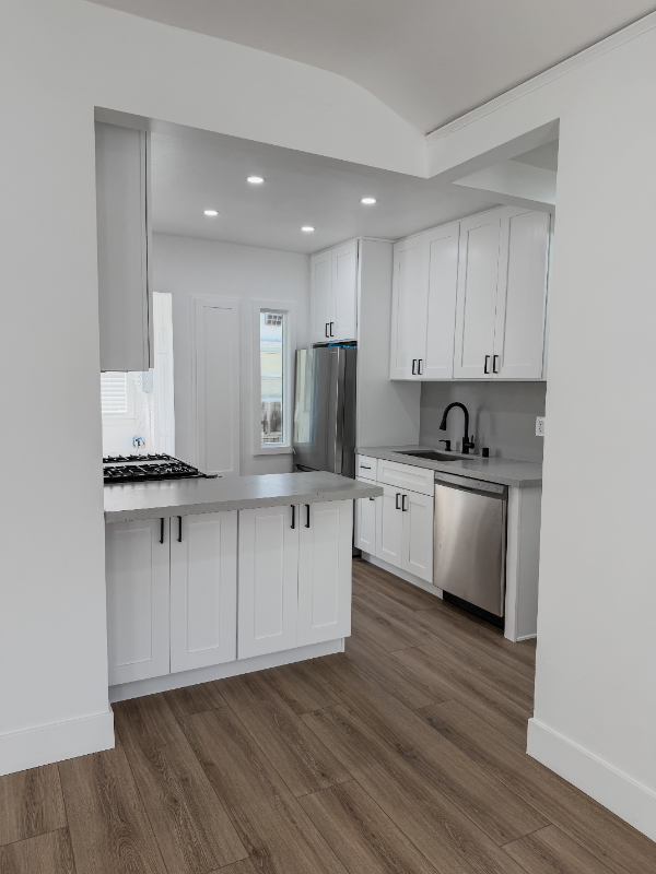 San Diego Townhome: 1642 madison ave