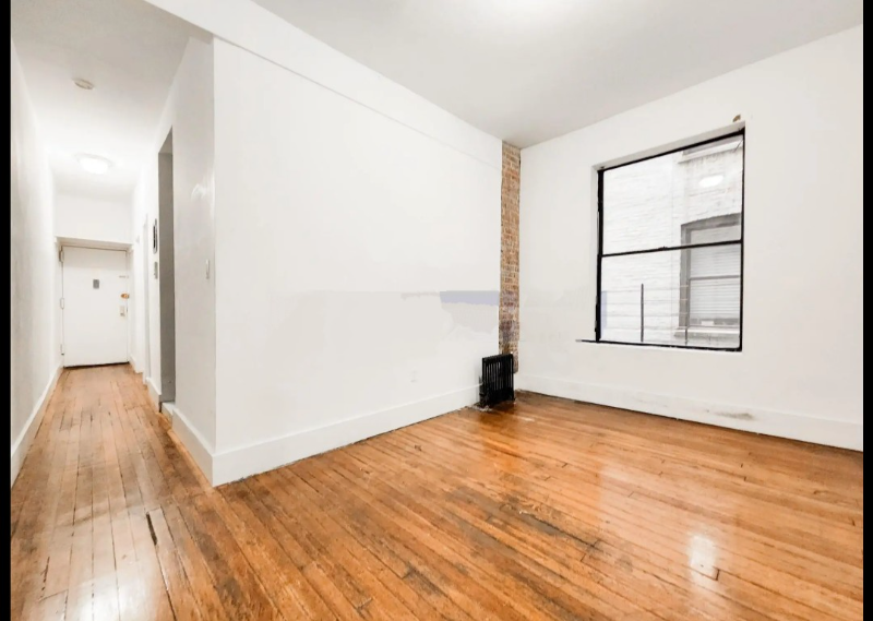 New York Apartment: W. 151st St, Amst/Broadway