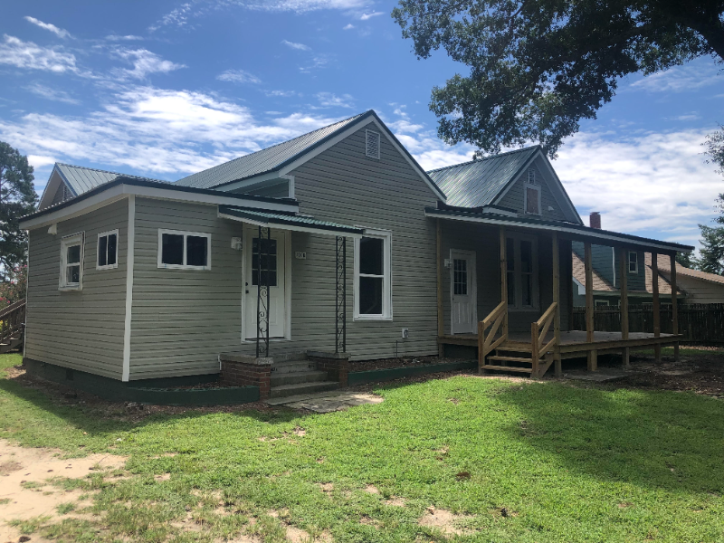 Snow Hill Multiplex: 106 Corbett St