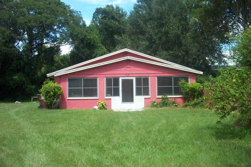 Kissimmee House: 501 East Magnolia Street