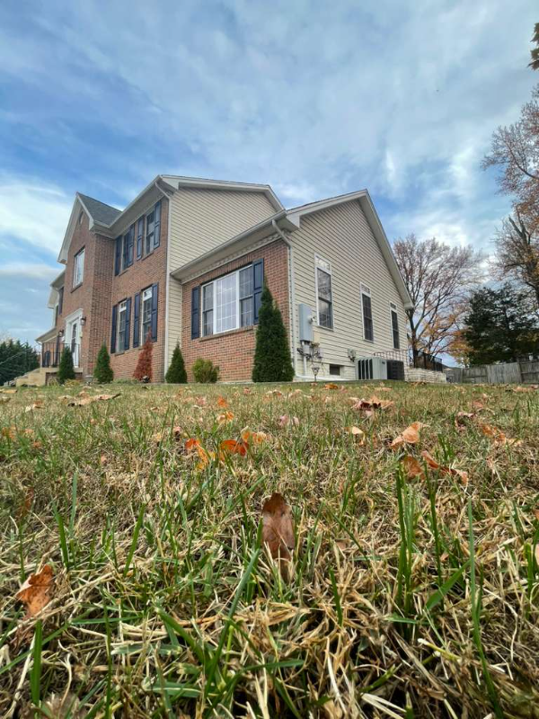 Alexandria House: 2907 Dumas Street