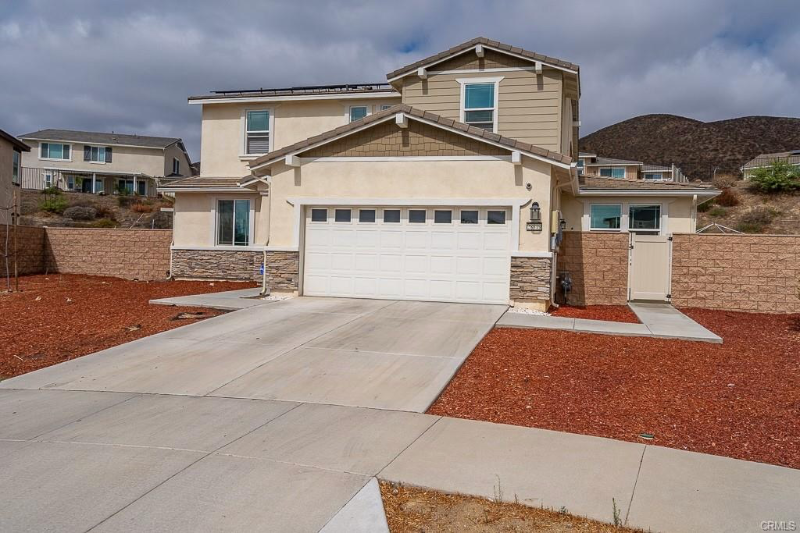Menifee House: 28819 Callisto CT