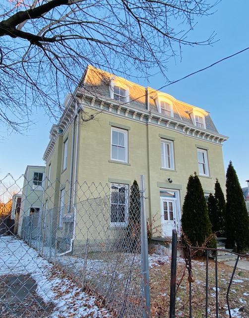 Bridgeport Multiplex: 272 William St, #3