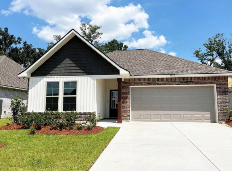 Gonzales House: 13132 Hawk Creek St