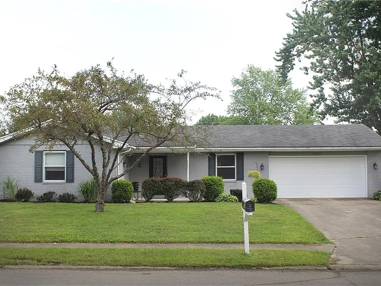 Muncie House: 2113 W. Christy Lane