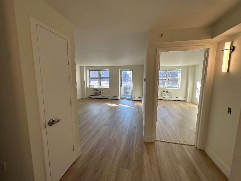 Brooklyn Condo: 221 Beach 80th Street