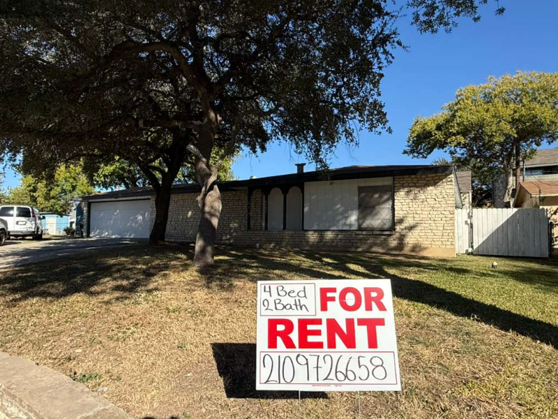 San Antonio House: 4107 Hunting