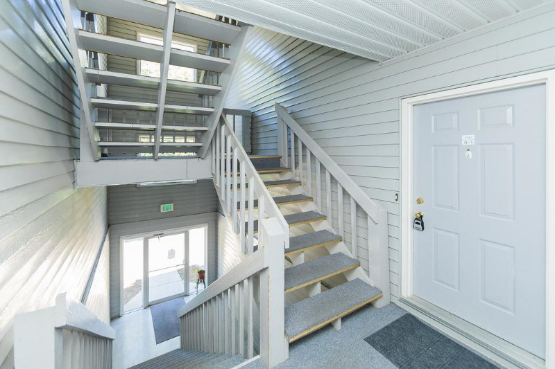 Bloomington Condo: 1346 S. College Mall Rd.