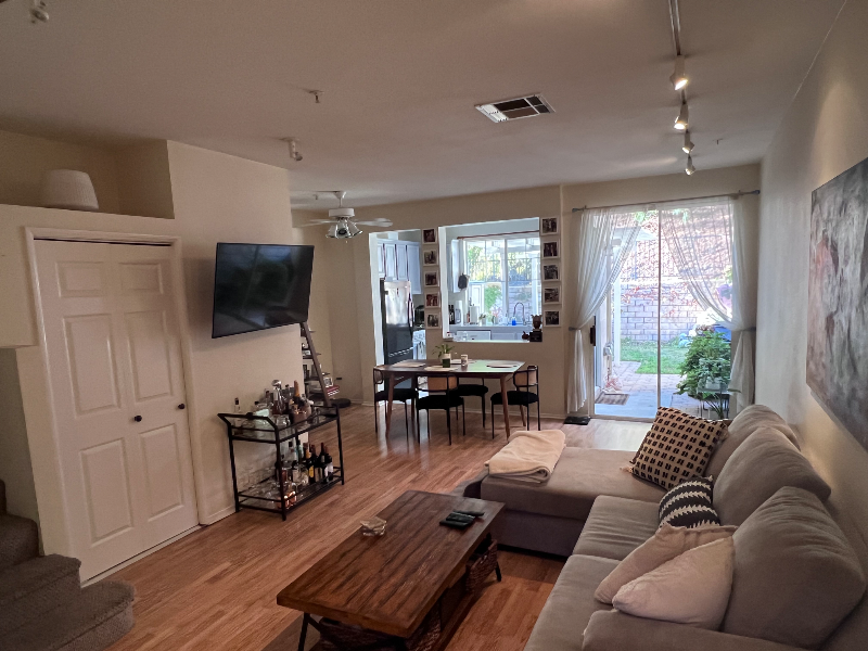 Placentia Townhome: 1457 Zehner Way