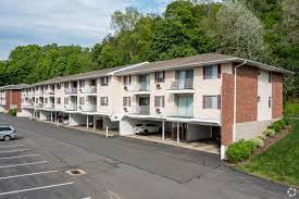 Farmington Apartment: 271 Main Street