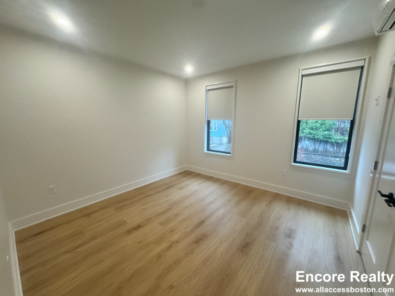 Boston Condo: 69 Bailey st