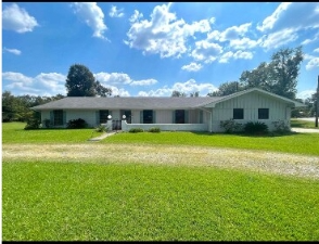 Lake Charles House: 444 Andrus Loop