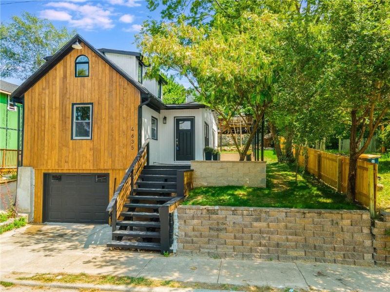 Kansas City House: 4635 Gennessee St