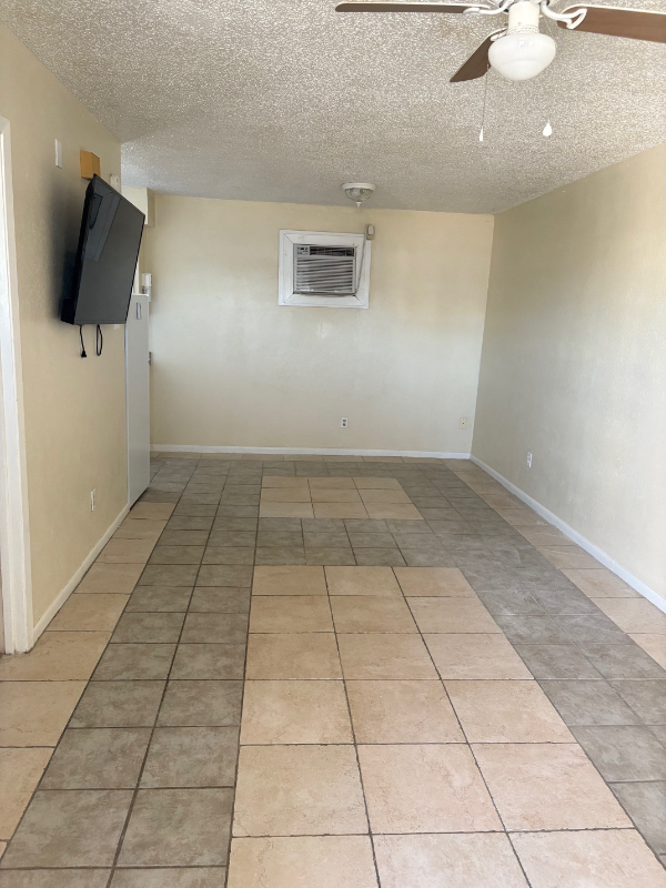 Copperas Cove Apartment: 101 N 3rd St