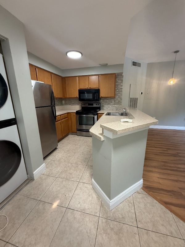 Fort Lauderdale Condo: 2445 SW 18th Terrace
