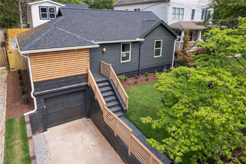 Atlanta House: 496 Glenwood PL SE