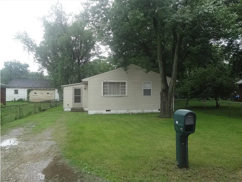 indianapolis House: 1419 Bacon st