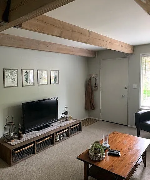 edmonds Multiplex: 21521 73rd pl w