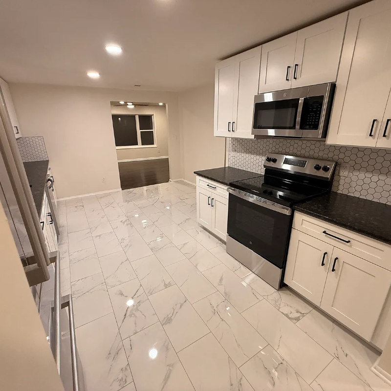 grandview House: 5211 e 141st