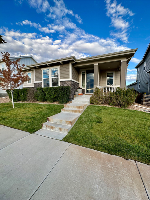 Commerce City House: 9810 Reunion Pkwy