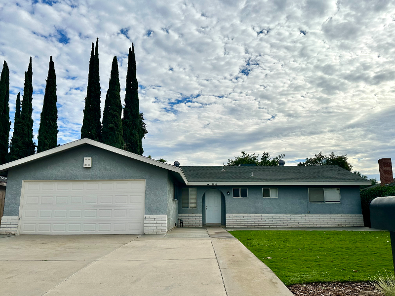 Visalia House: 1038 S Kent Ct