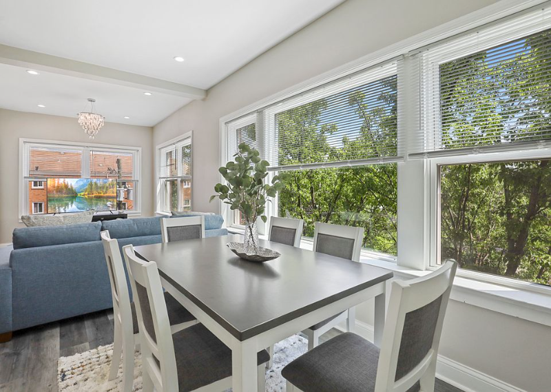 River Forest Condo: 1111 Bonnie Brae Pl APT 3E