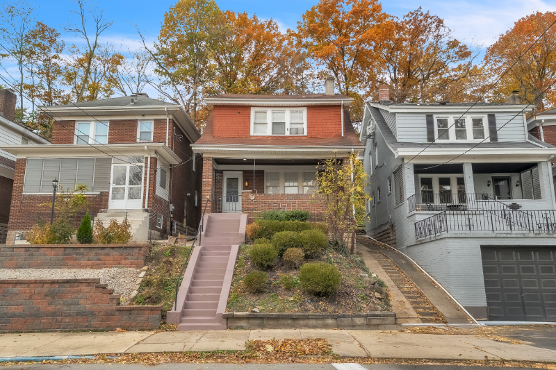Pittsburgh House: 6513 Stanton Ave