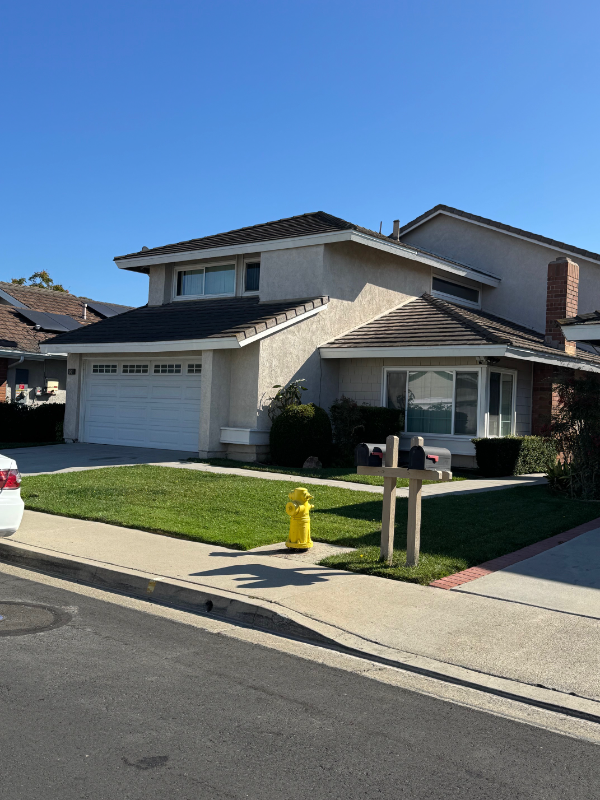 Irvine House: 50 Shearwater