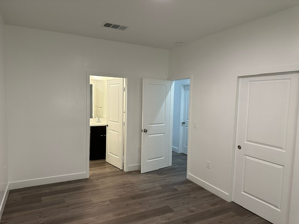 SAN BERNARDINO Other: 1083 W 9TH ST