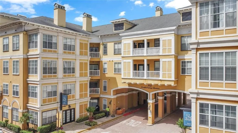 Orlando Condo: 860 N Orange Avenue