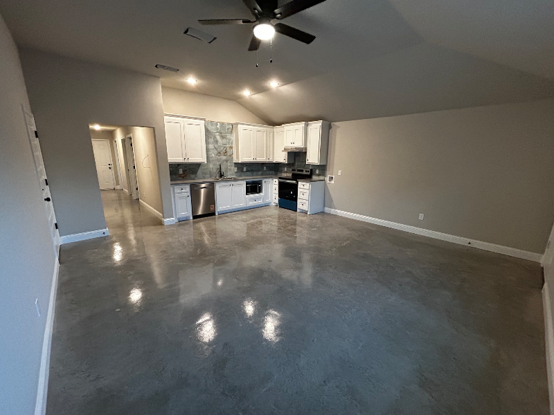 Poolville Townhome: 10028 W Hwy 199