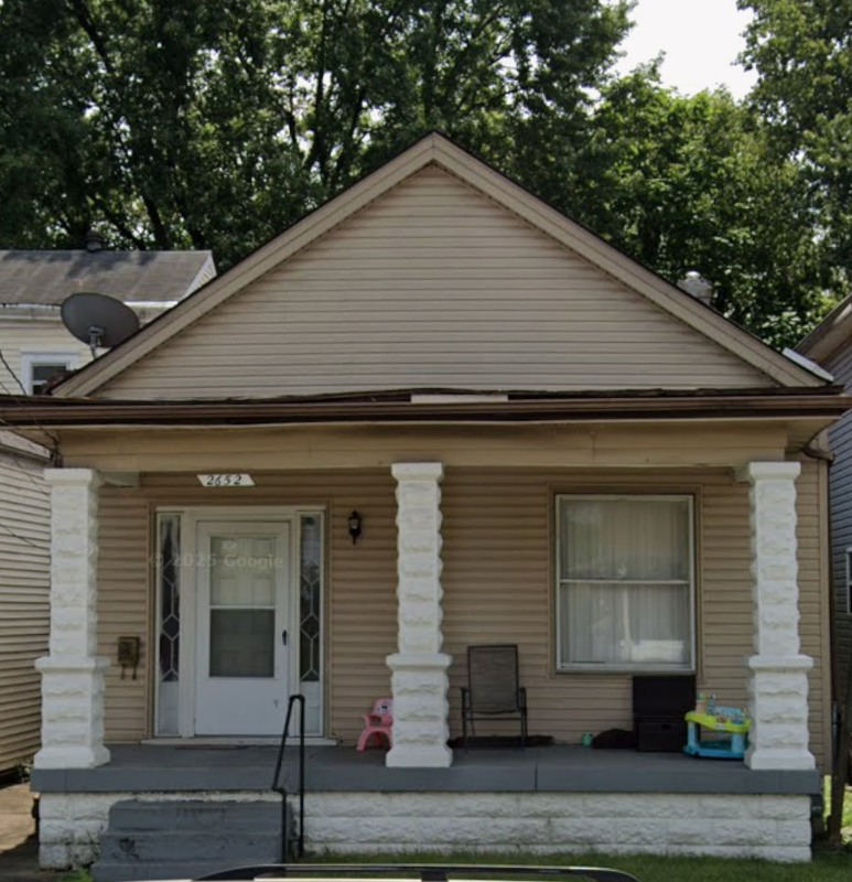 Louisville House: 2652 Bank St