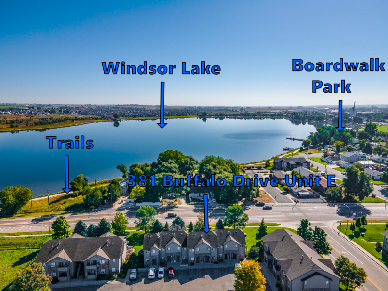 Windsor Townhome: 381 Buffalo Dr