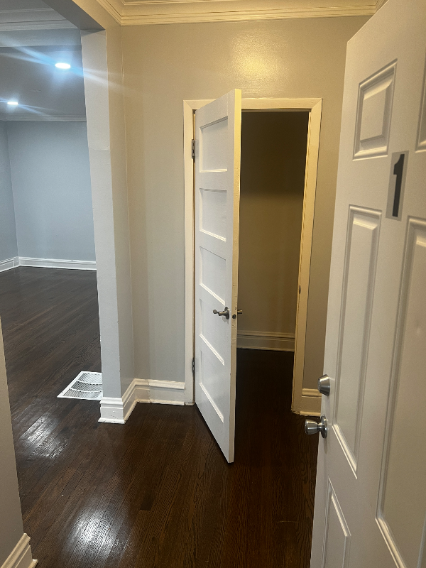 Chicago Multiplex: 6938 S Green St Apt 1