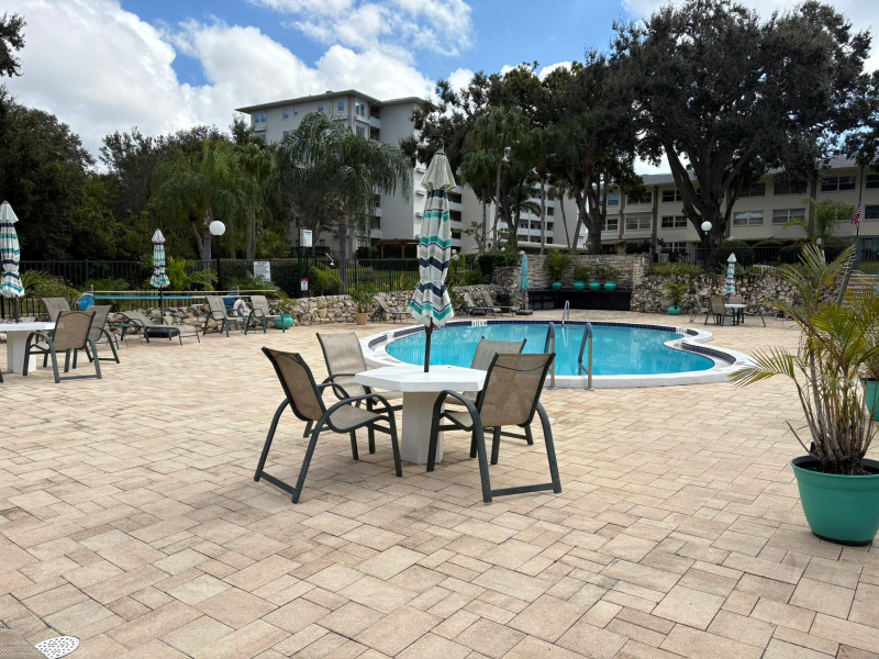 Clearwater Condo: 1235 S Highland Ave Building 1