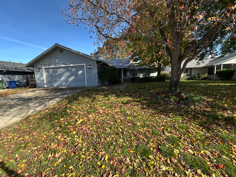 Redding House: 1917 Trumpet dr