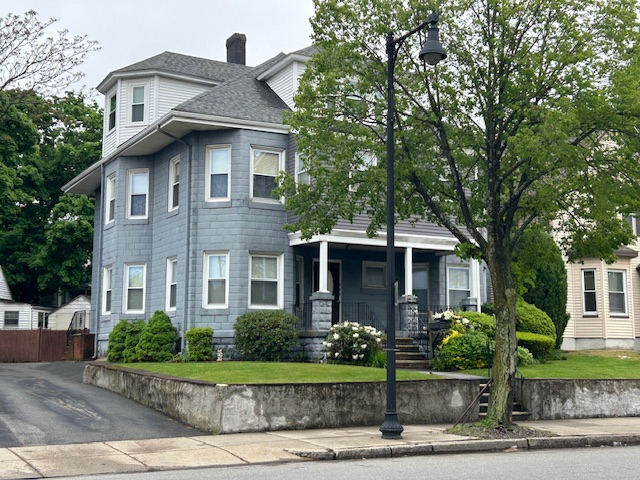 Hyde Park Multiplex: 1000 Hyde Park Ave