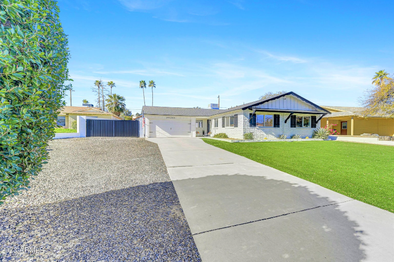 Tempe House: 1446 N McAllister Ave