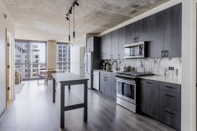 Chicago Condo: 222 North Ada St