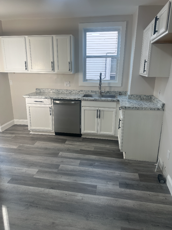 Columbus House: 1277 east 18th ave