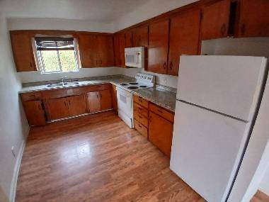 Redding Multiplex: 1116 Olive Ave B