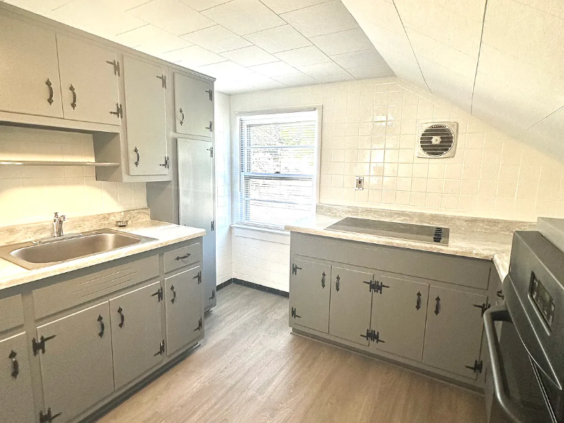 Highland Multiplex: 109 Grand Street