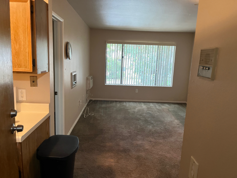 San Diego Apartment: 6650 Amherst St