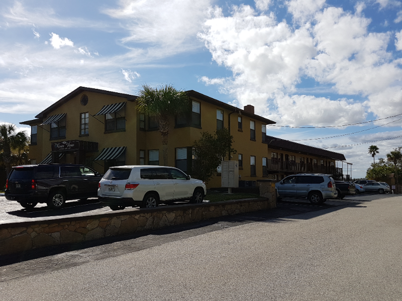 Daytona Beach Apartment: 245 N Halifax Avenue