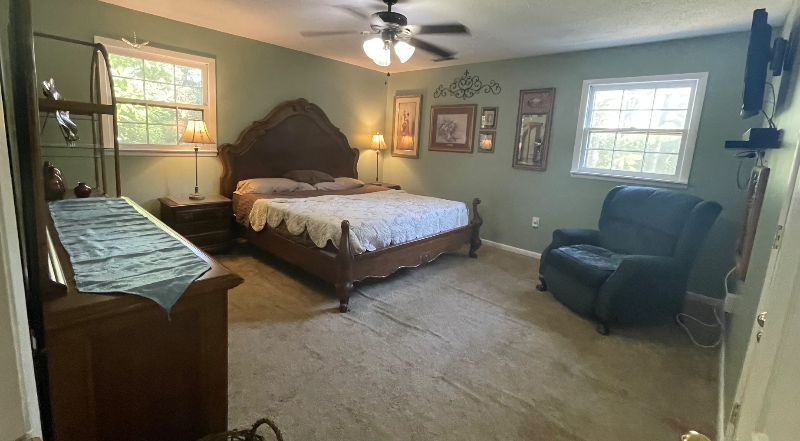 Eva House: 00 Crawford Rd